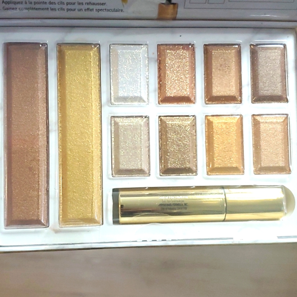 Physician's Formula The Gold Vault 24-Karat Gold Collagen Face Palette